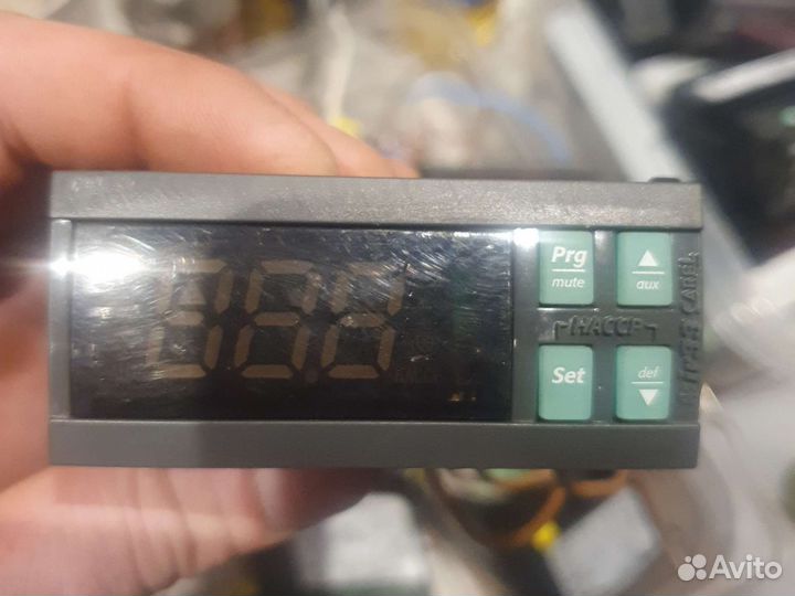 Контроллер