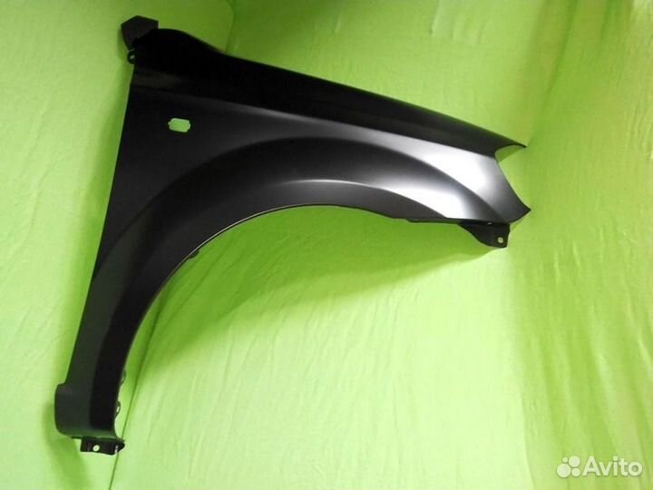 Крыло переднее правое Шевроле Авео т250 250 t250