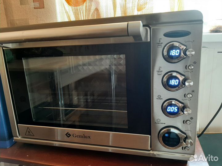 Печь конвекционная Gemlux GL-OR-1538LUX