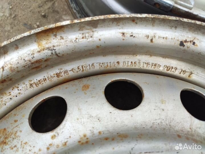 Комплект штампованных дисков R16 5x114,3