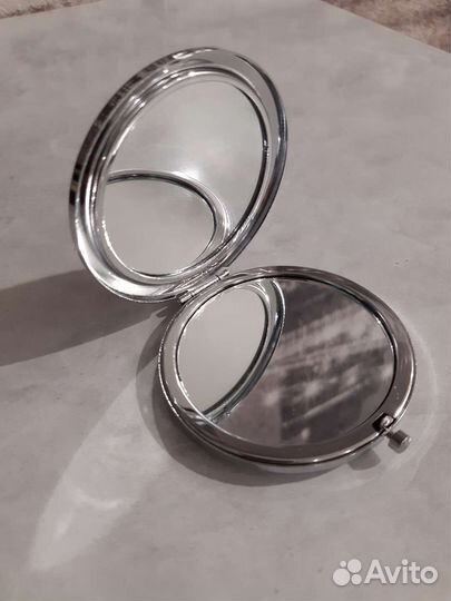 Зеркало oriflame