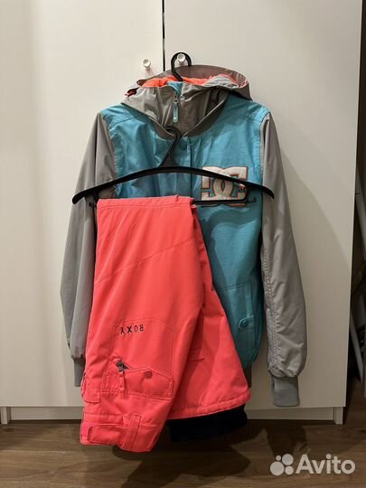 Сноубордический костюм женский