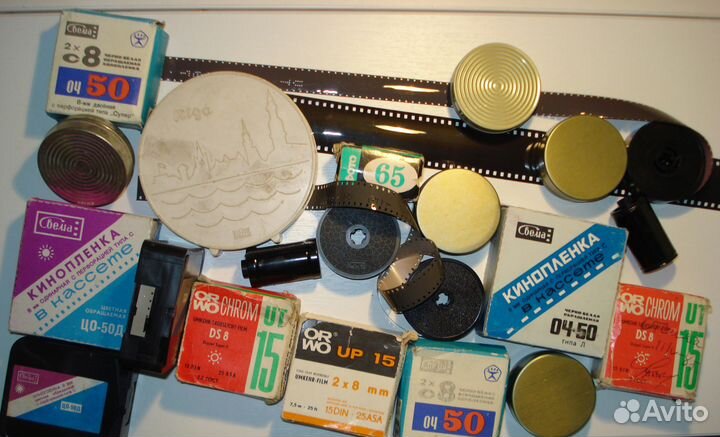 Кинофильмы 8 мм и аудио бобины, кассеты