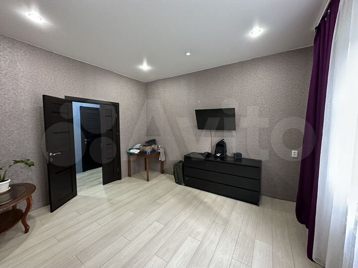 2-к. квартира, 46 м², 1/2 эт.