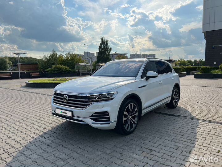 Volkswagen Touareg 3.0 AT, 2020, 18 000 км