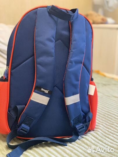 Школьный рюкзак