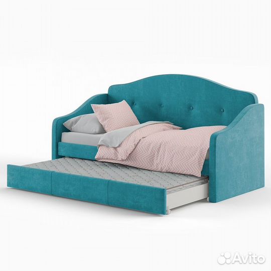 Кровать с большим спальным местом