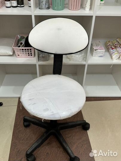 Косметологический стул