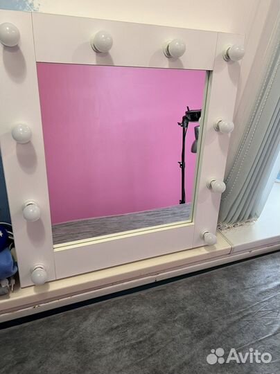 Зеркало с лампами бу