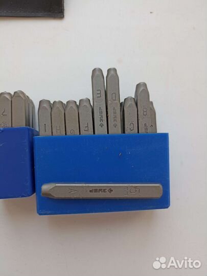 Набор ударных клейм