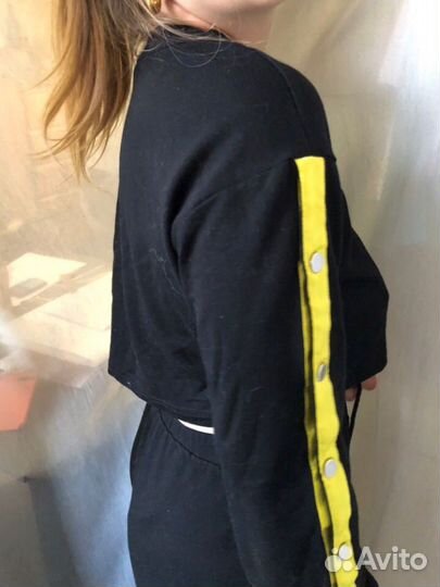 Спортивный костюм женский