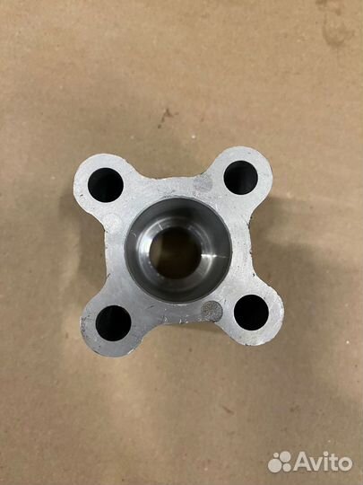 Переходник шкива вентилятора 4Y