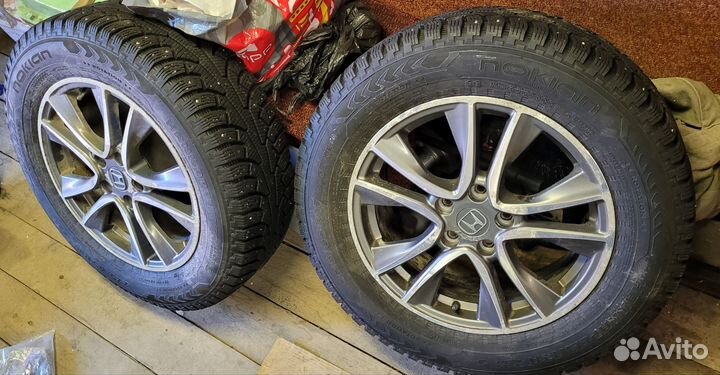 Nokian Tyres Hakkapeliitta 5 SUV 225/65 R17 106T