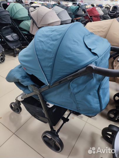 Прогулочная коляска. Каррелло браво 24