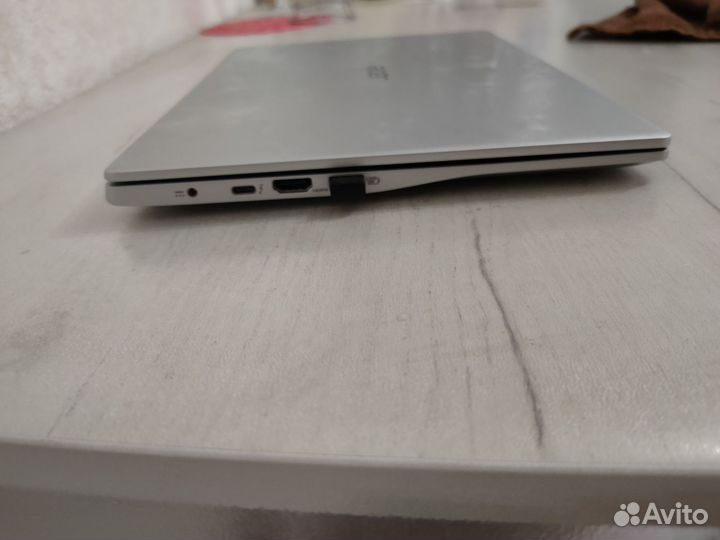 Ноутбук acer swift 3 i7-1165G7 RAM 16