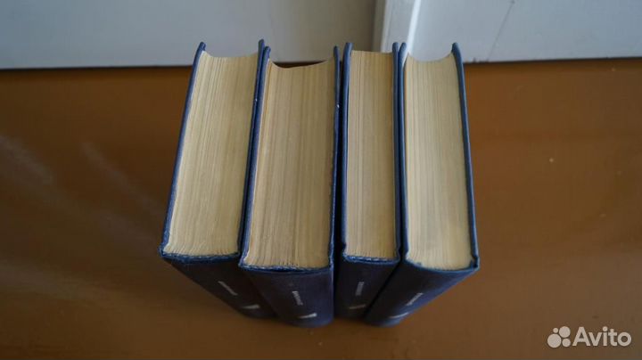 Лейбниц Г.В. Сочинения в 4-х томах. Серия: Философ