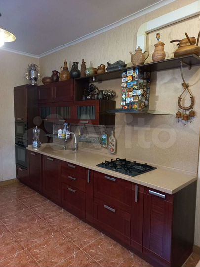 Дом 586 м² на участке 15 сот.