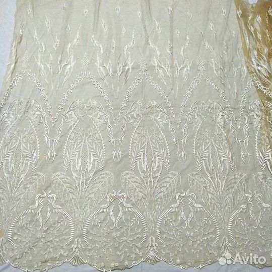 Ткань с бисером и пайетками