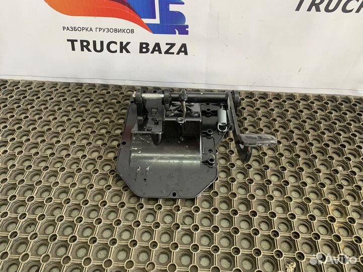 Блок педалей Renault T