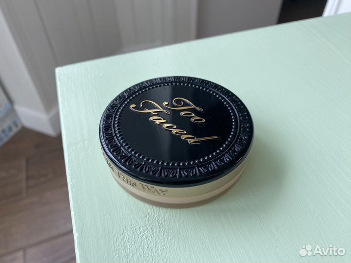 Пудра Too faced