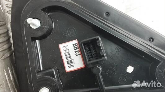 Зеркало наружное правое hyundai santa FE 2 (LEA02J