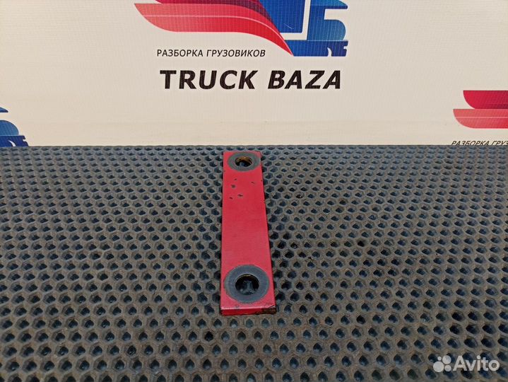 Проставка кронштейна бака