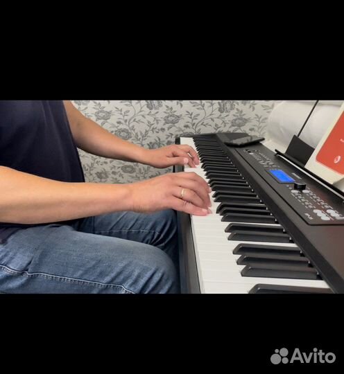 Преподаватель фортепиано Репетитор по музыке