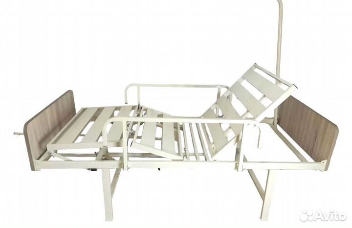 Медицинская кровать для ухода за больными
