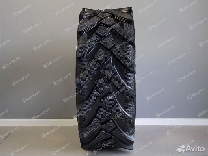 Шина maxtires 23.5/70-16 (елочка) 16PR