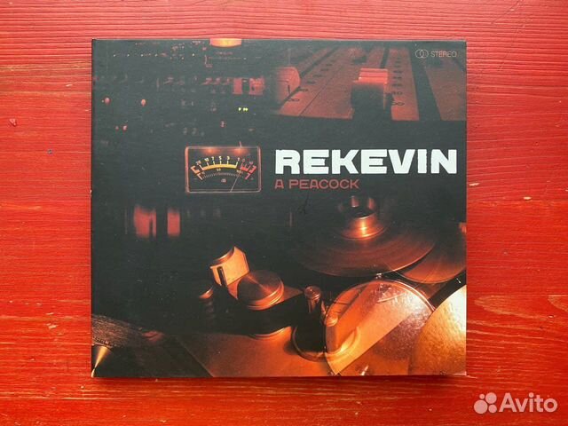 Rekevin A Peacock 1-й альбом группы, твердая копия