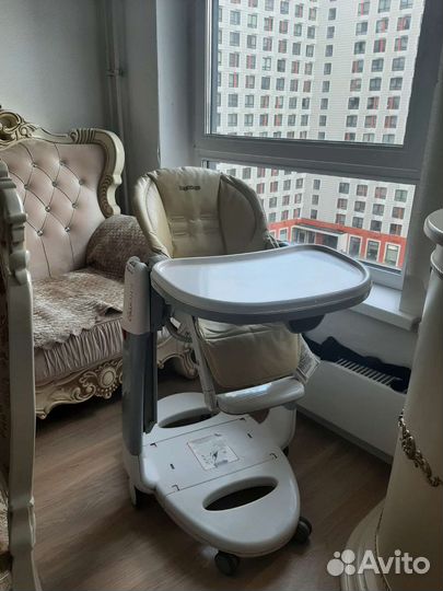 Детский стульчик для кормления peg perego