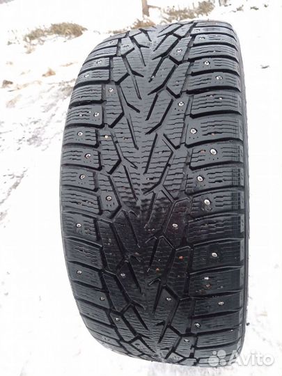 Nokian Tyres Hakkapeliitta 7 245/40 R19 98T