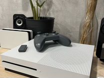 Игровая приставка Xbox One S 500