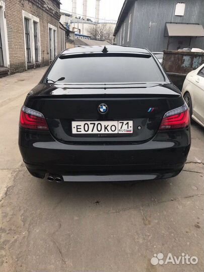 Спойлер на багажник BMW 5 E60 под окраску