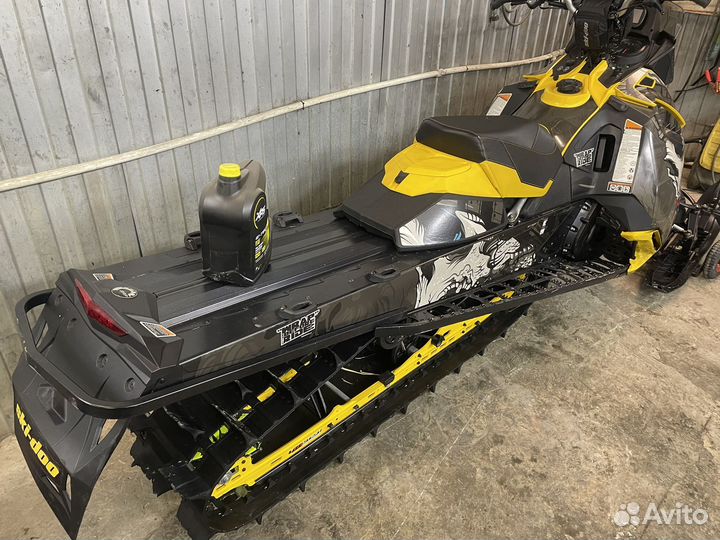Снегоход BRP Summit 800