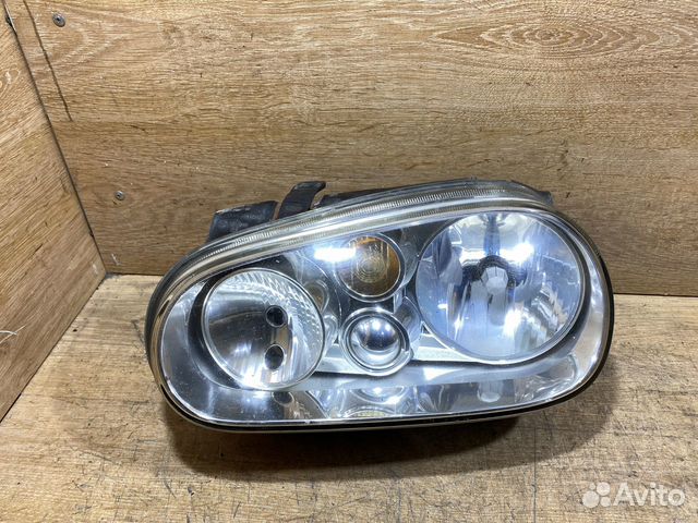 Фара передняя левая Volkswagen Golf 4 141813
