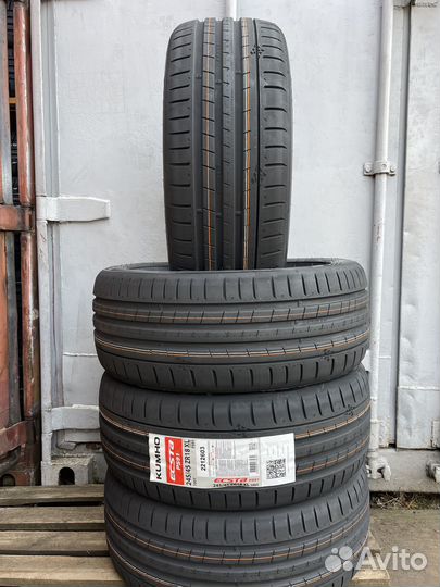 Kumho Ecsta PS91 245/45 R18 100Y