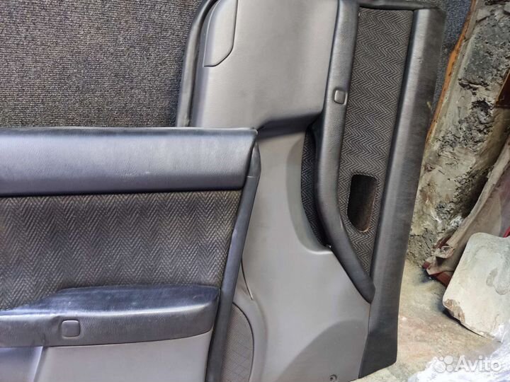 Дверные карты legacy bh универсал