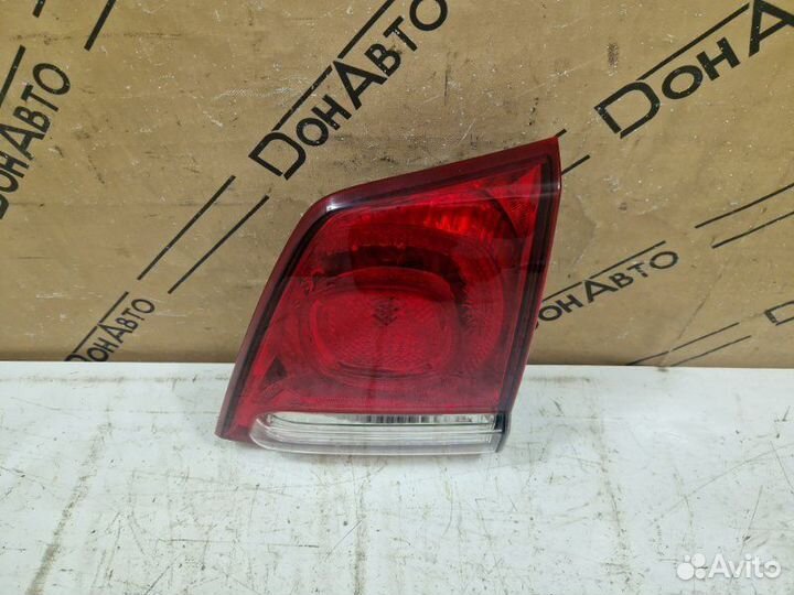 Фонарь правый Toyota Land Cruiser 200