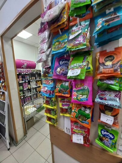 Торговая площадь- отдельная комната в магаз, 19 м²