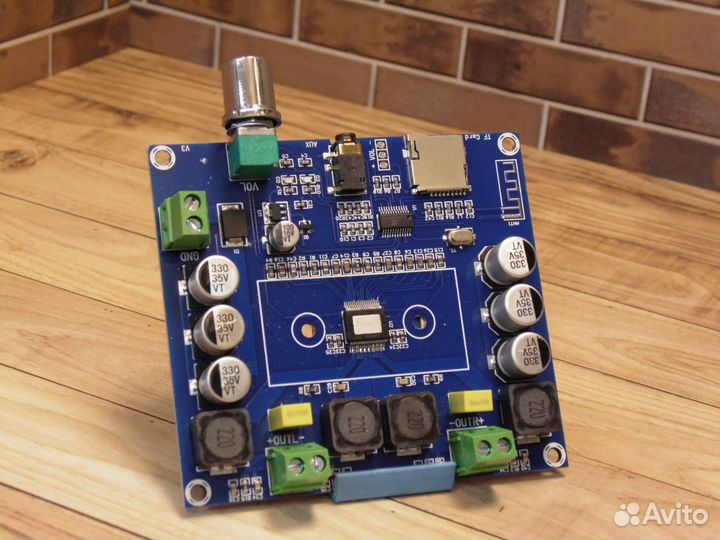 Усилитель звука 200 Ватт (XH-A105)