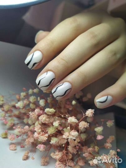 Мастер маникюра