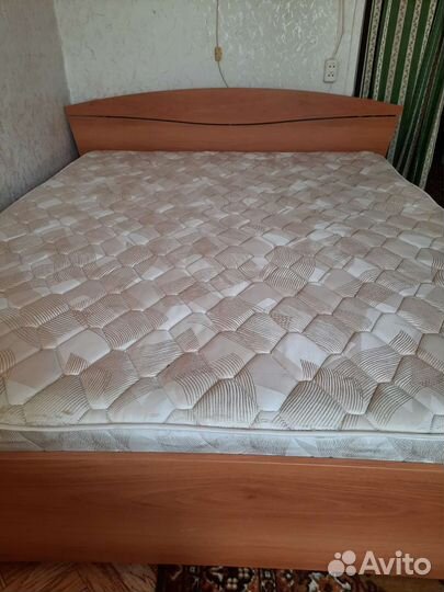 Кровать 160х200 с матрасом бу
