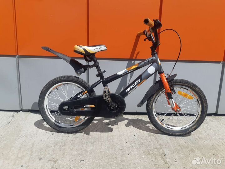 Детский велосипед 16