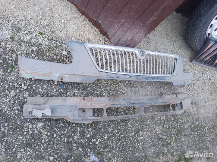 Отбойник и решетка радиатора соболь