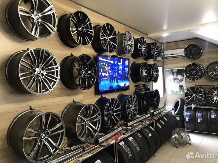 Диски R18 Vossen