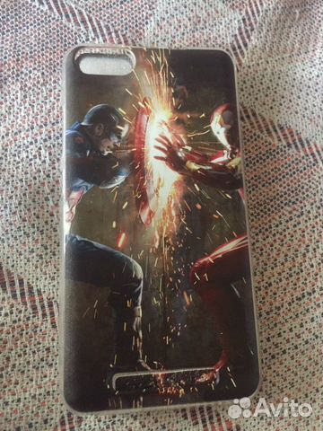 Чехлы на телефон