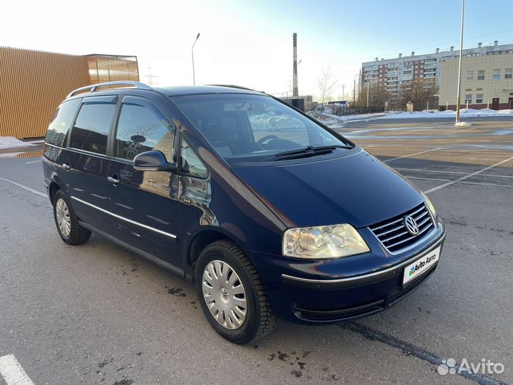 Volkswagen Sharan 1.9 AT, 2007, 349 400 км