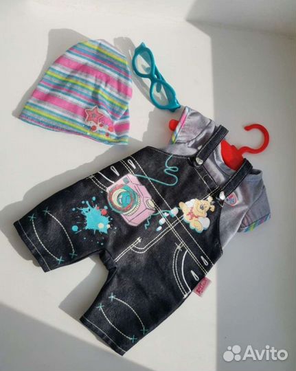 Кровать и одежда для мальчика baby born