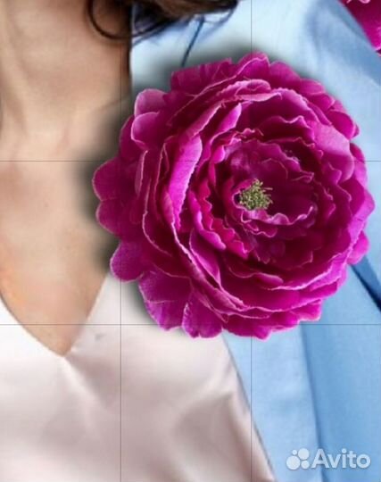 Брошь цветок из ткани